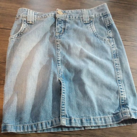 Hydraulic jeans Size 5/6 Jean Skirt Distressed skirt 90s Y2K... - Picture 2 of 10